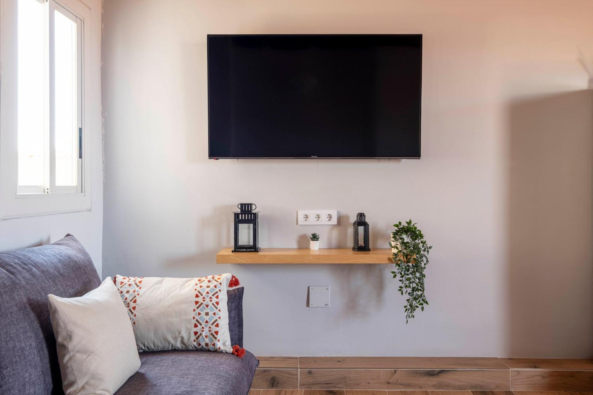 Apartament Atico Con Terraza Plz. Espana / Fira